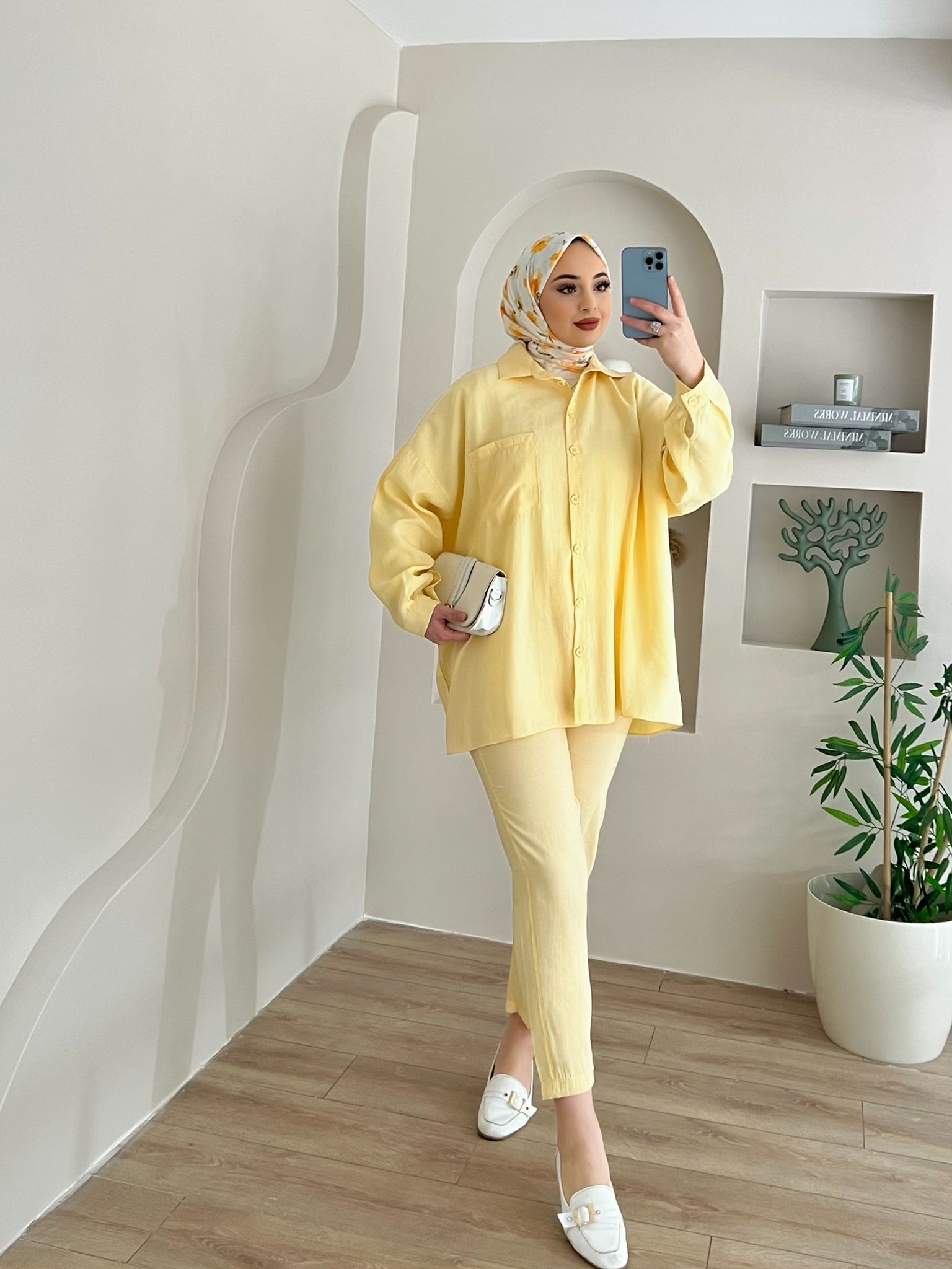 TENSEL%20DÜĞMELİ%20SARI%20TAKIM%20