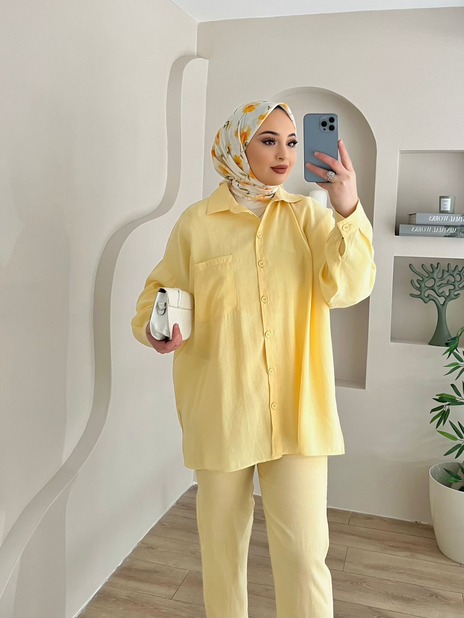 TENSEL%20DÜĞMELİ%20SARI%20TAKIM%20
